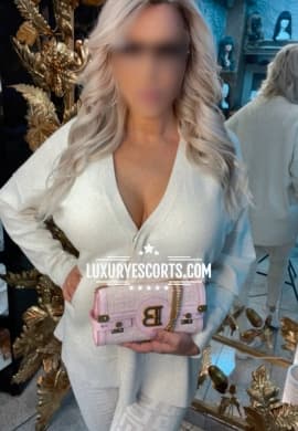 Escorta Bianca 1