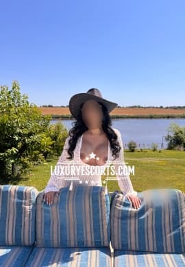 Escorta emma 13