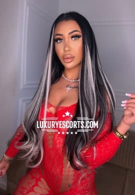 Escorta Kendra 2