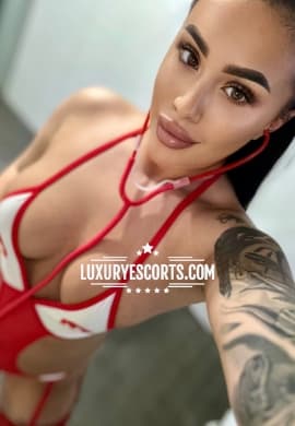 Escorta Nastyhot 2