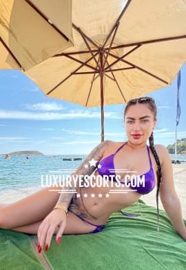 Escorta Qeenofall 12