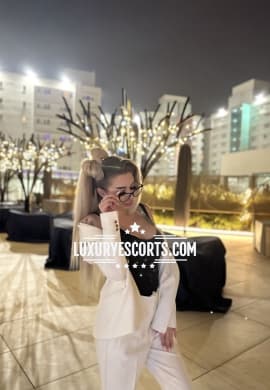 Escorta Ruxandra Luxury 15