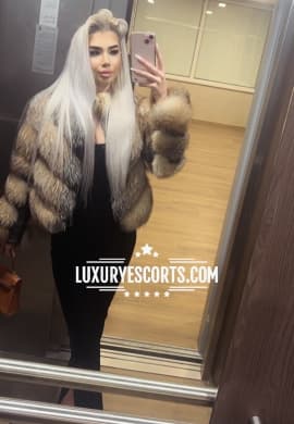 Escorta Ruxandra Luxury 21