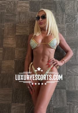 Escorta transex adina 23