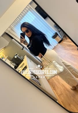 Escorta Valentina Prado 21
